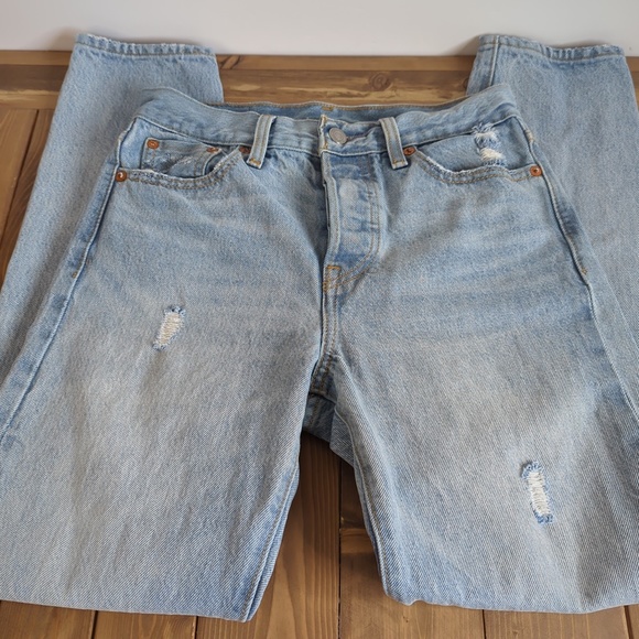 Levi’s Wedgie Icon Button Fly Distressed Jeans SZ 25 - Picture 10 of 15